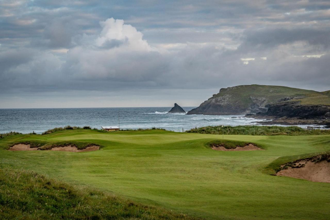 Trevose Golf And Country Club Hotel Padstow Eksteriør billede